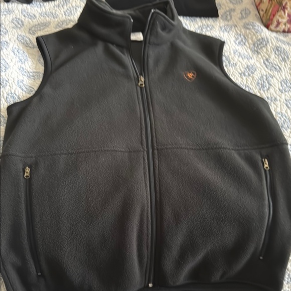 Black Fleece Vest with Embroidered Logo - Picture 1 of 1